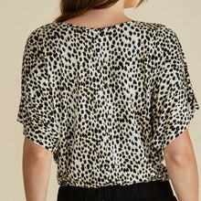 Load image into Gallery viewer, Maui Tee in Cheetah