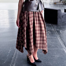 Load image into Gallery viewer, Sutton Wool Blend Plaid Hanky Skirt