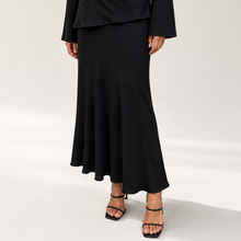 Load image into Gallery viewer, Andrea Bias Cut Midi Skirt in Black
