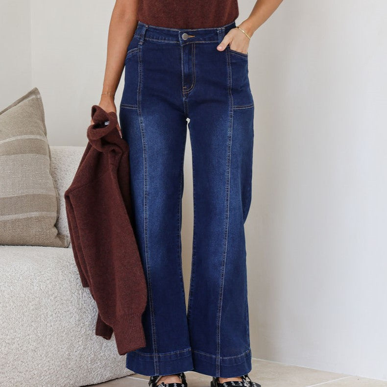 FiFi Pocket Detail Jean in Indigo Blue
