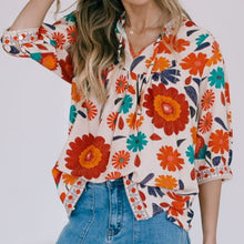 Load image into Gallery viewer, Emilie Vintage Flower Top
