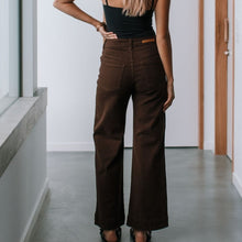 Load image into Gallery viewer, Lizzie Straight Leg Jean in Chocolate
