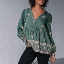 Load image into Gallery viewer, Prarie Top in Khaki
