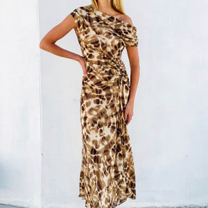 Sharryn Sleeveless Long Dress in Animal Print