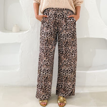 Load image into Gallery viewer, Thea Leopard Print Relaxed Pant
