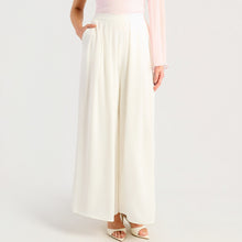 Load image into Gallery viewer, Lillianna Palazzo Pant in White

